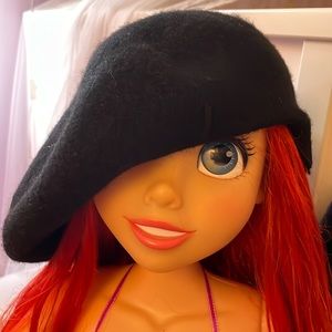 Set of 2 berets for child